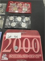 2000 P AND D UNCIRCULATED SETS