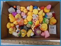 SMALLER RUBBER DUCKS