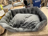 Medium size dog bed