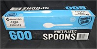 White Plastic Spoons. 600 count