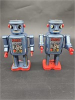 2- 1984 Antique Robot, wind up. Tested wking. 1