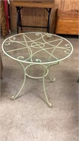 Wrought iron table 23“ x 22“