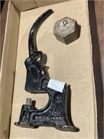 1900 REX RIVET TOOL, & A SMALL HORSE TIE  WEIGHT