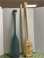 2 Wooden Paddles