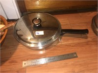 Stainless Duncan Hines Covered Skillet