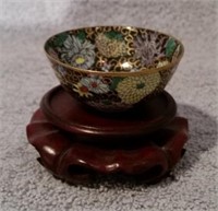 Small Oriental Enameled Bowl on Stand