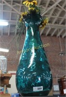 LARGE GLASS VASE WITH ARTIFICIAL FLOWERS