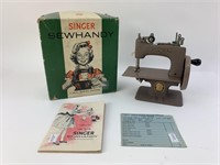Vintage Singer SewHandy Childs Sewing Machine