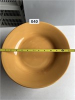 8 Dinner Plates U231