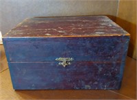 Vtg Wooden Recipe Box & Contents