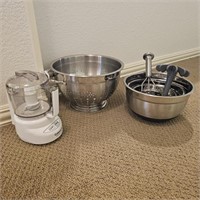 Stainless Nesting Bowls-Strainer-Cuisinart Chopper