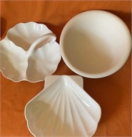 3 White Ceramic Serving Dishes, Shell ++