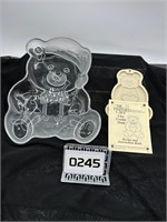Bear Platter/ Bear Pampered Chef Cookie Mold
