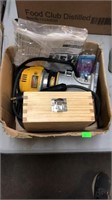 DEWALT ROUTER & BITS