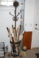 UMBRELLA STAND WITH CONTENTS & DOG DÉCOR