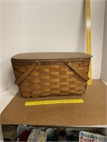 Woven Basket Attached Lid