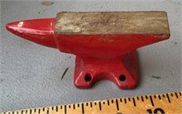 Mini anvil