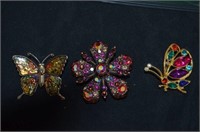 (3) MULTICOLOR RHINESTONE BROOCHES: 2 BUTTEFLY