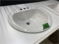 oval bathroom sink