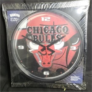Chicago Bulls Logo Hunter 15" Wall Clock