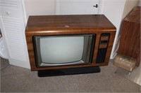 RCA CONSOLE TV