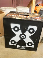 BLOCK BLACK CROSSBOW TARGET