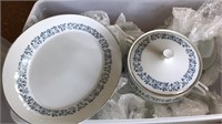 NORITAKE DISH SET, ROYAL BLUE