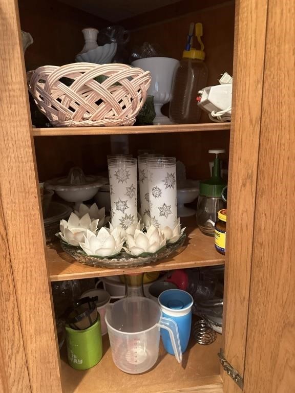 Kitchenware Contents of Cabinet