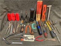 nice lot of assorted tools