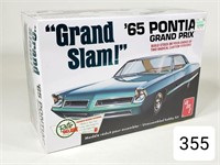 '65 Pontiac Grand Prix "Grand Slam" Model Kit