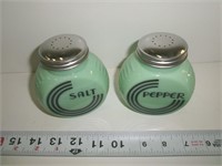 JADEITE SALT & PEPPER SHAKER