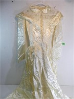 Vintage Wedding Dress, Good Condition
