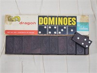 VINTAGE SET OF DRAGON DOUBLE 6 DOMINOES