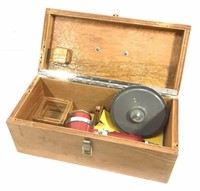 Pneumatic Sander With Wood Case