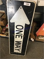 One Way (in arrow) tin sign, 36 x 12