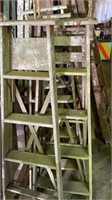 Vintage - 4 wooden ladders