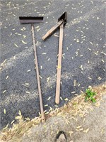 Vintage rake and digger
