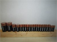 Lot of 21 Loose Duracell Battery, all have been