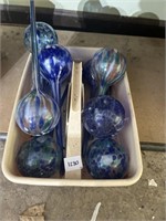 9 glass self watering globes