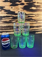 6  Uranium Juice Glasses