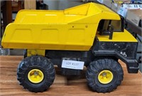 TONKA TOY DUMP TRUCK