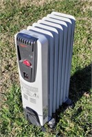 DeLonghi Oil Heater Safe Heat Space Heater