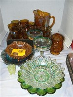 LUSTERWARE AND CARNIVAL GLASS GROUP WITH PITCHER