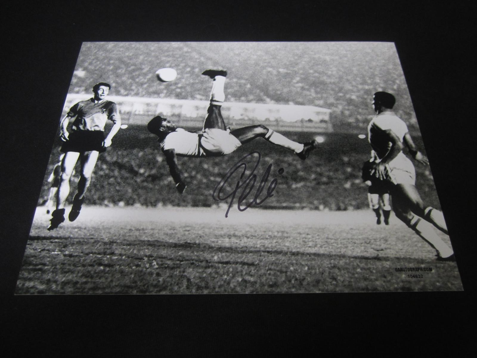 Pele Signed 8x10 Photo GAA COA