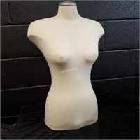 Bust for Clothing display     -S