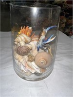 VASE WITH SHELLS & CRABS
