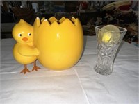 CHICK DISH AND SMALL GLASS VASE
