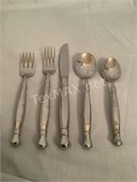 Oneida 5 Piece Stainless Silverware Set