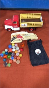 Mint condition marble king truck , Logo  marble