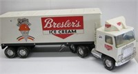 Nylint Bresler's Ice Cream Metal Tractor Trailer